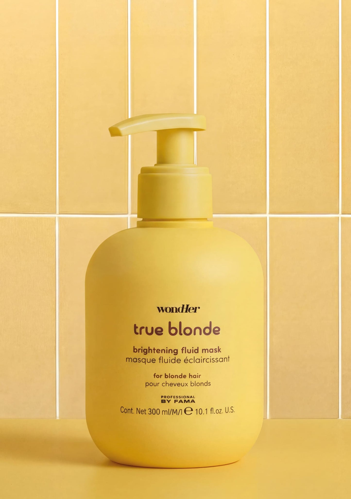 Professional By Fama WondHer Brightening Fluid Mask blondiem matiem 300 ml