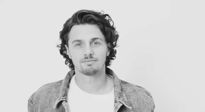 Ielādēt video: 